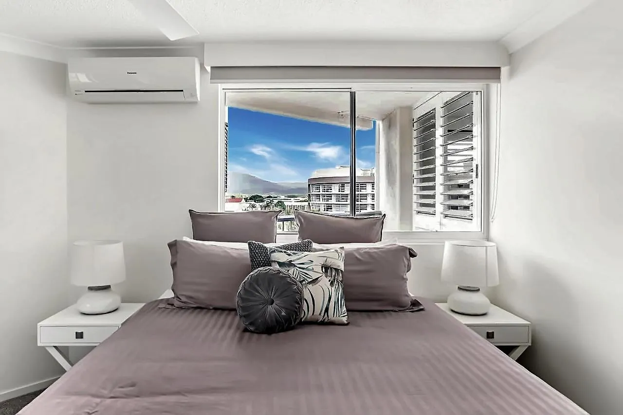 Aquarius Luxury Apartment Cairns