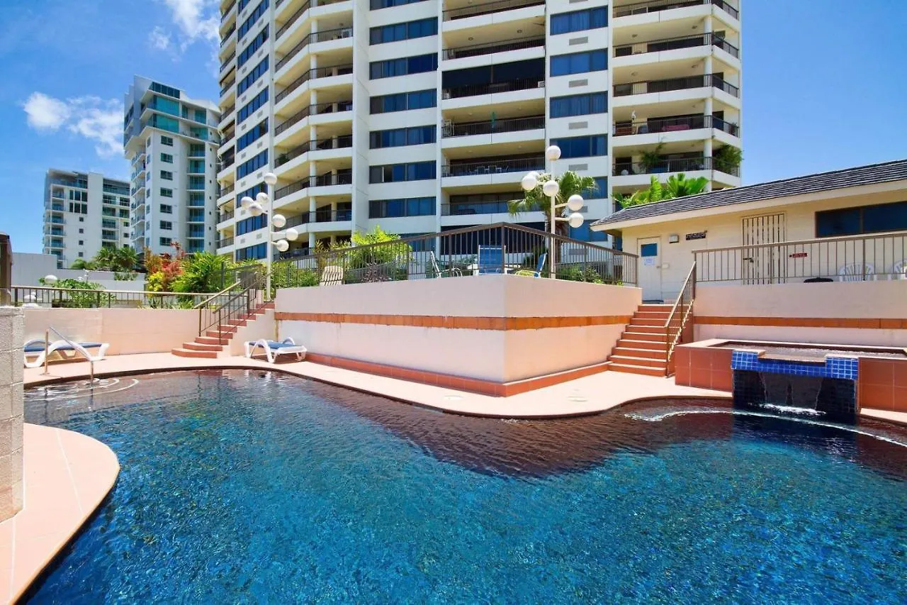 Aquarius Luxury Apartment Cairns